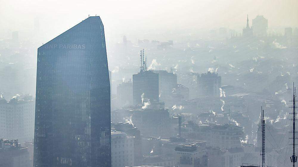 Smog über Mailand