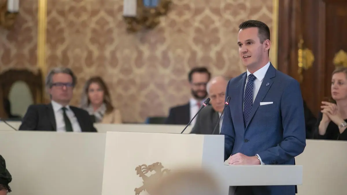 Hermann (rechts) am Sonderlandtag