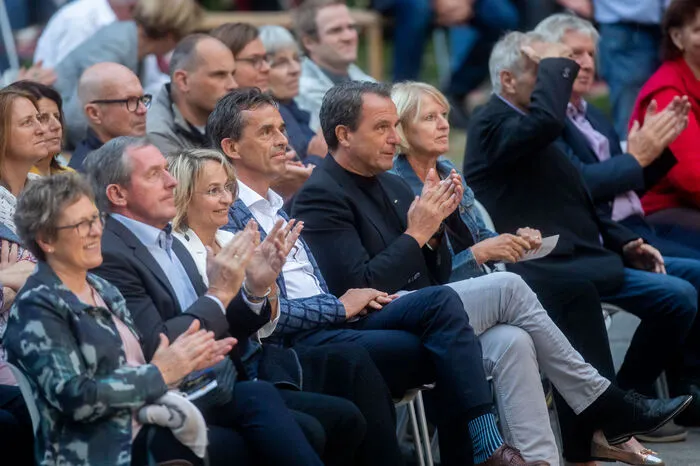 Zu Gast waren unter anderem Landtagsabgeordneter Hermann Kuenz (ÖVP), die Lienzer Bürgermeisterin Elisabeth Blanik (SPÖ) sowie Tourismusverbandsobmann Franz Theurl...