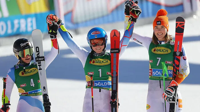 Mikaela Shiffrin (USA) Lara Gut-Behrami (SUI) Petra Vlhova (SVK) Hier kommen Sie zum Rennbericht!