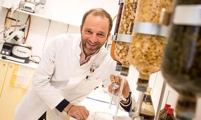Hans Bachitsch, Präsident der Apothekerkammer Kärnten
