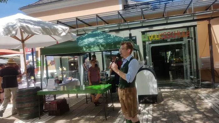Feiern wie in alten Zeiten war beim Laubdorffest in St. Ulrich/Greith angesagt. Tradition, Brauchtum und kulinarische Schmankerl von den Laubdorfbauern begeisterten Besucherinnen und Besucher aus Nah und Fern.