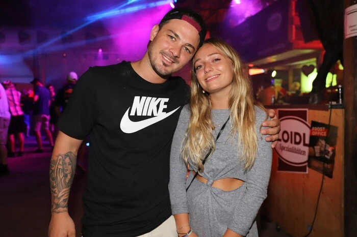 "Solche Events wie hier in Spielberg beleben die Region", ist Christina Dächert überzeugt. (hier im Bild mit Florian Seibert)