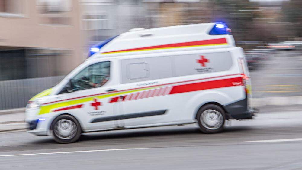 Die Rettung brachte die Verletzte ins LKH Feldbach