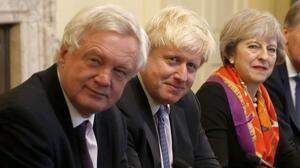 David Davis und Boris Johnson legten ihr Amt nieder
