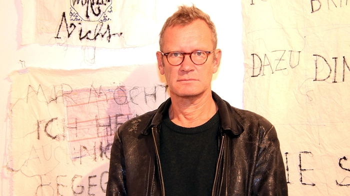 Der Einladung zur Vernissage waren trotz verschärfter Corona-Schutzmaßnahmen zahlreiche Interessierte gefolgt.