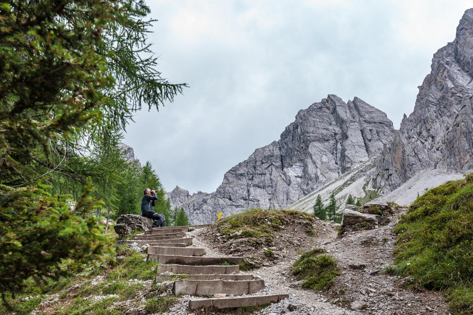 Tragödie : 79-jähriger Wanderer starb nach Sturz in den Dolomiten