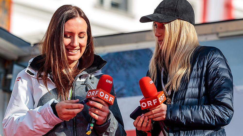 Das erfolgreiche Kärntner Snowboard-Duo: Daniela Ulbing mit Anna Gasser (rechts)