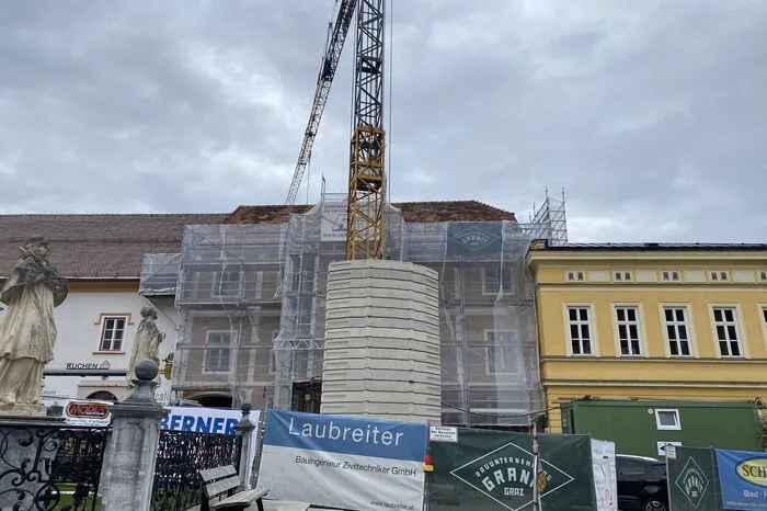 Der Umbau der ehemaligen Bezirkshauptmannschaft ist ein Riesen-Projekt im Herzen der Altstadt von Murau.