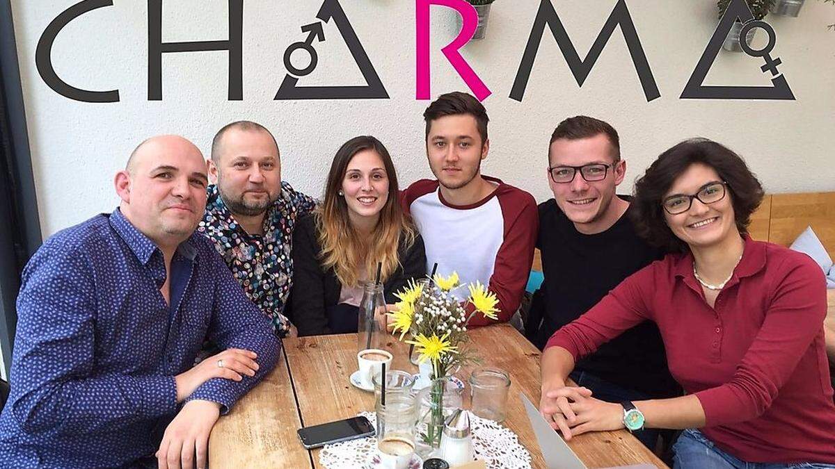 Das Team von &quot;Charma&quot;, das hinter der &quot;Evolution&quot; steht