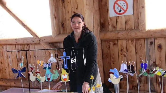Regen Zuspruch gab es beim Ostermarkt in der Halle des Eisschützenvereins am vergangenen Samstag in Edelschrott.