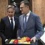 Anthony Blinken und Dmytro Kuleba bei McDonald's in Kiew