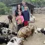 Daniel Prieler mit seiner Lebensgefährtin Martina und den Kindern Laura und Dominik