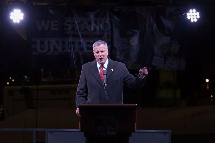 Unter den Teilnehmern an der Demonstration waren unter anderem auch New Yorks Bürgermeister Bill de Blasio, ...