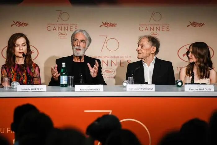 Am Dienstag feierte der Film beim südfranzösischen Festival seine Premiere.