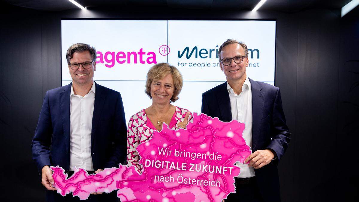 Meridiam-Manager Stephan Wehrmann, Deutsche-Telekom-Europe-Chefin Dominique Leroy und Magenta-Geschäftsführer Andreas Bierwirth