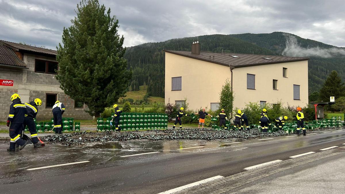 Aufräumarbeiten in der Murauer Gemeinde Stadl-Predlitz