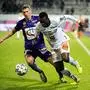 ABD0097_20191215 - WIEN - ÖSTERREICH: Florian Klein (FK Austria Wien) und Anderson Niangbo (RZ Pellets WAC) am Sonntag 15. Dezember 2019, während dem Grunddurchgang, 18. Runde der tipico-Bundesliga-Begegnung zwischen FK Austria Wien und RZ Pellets WAC in Wien. - FOTO: APA/EXPA/MICHAEL GRUBER