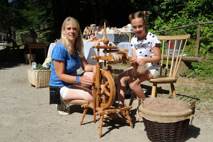 22 Vereine, die sich dem Volkstanz und der Tracht verschrieben haben, zeigten in Stübing beim Sommerfest ihr Können.