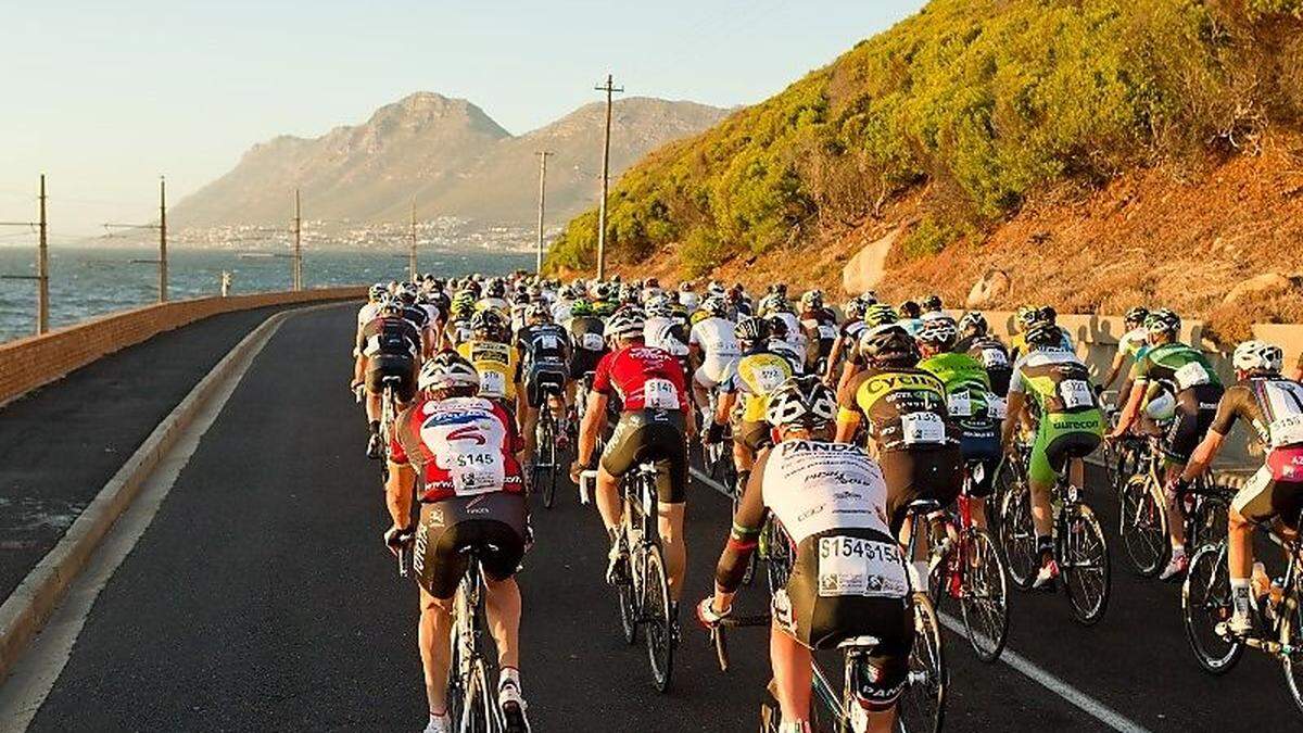 In Kapstadt musste ein Radrennen zwecks zu starken Windes agbesagt werden