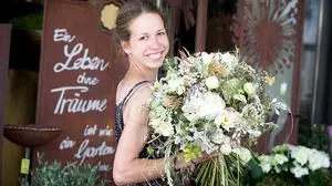 Franziska Mayer mit Siegerstrauß