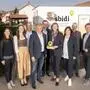 Vizebürgermeister Ernst Fink (3.v.l.) und Bürgermeister Anton Prödl (4.v.l.) bei der offiziellen Eröffnung mit Johannes Trummer (technischer Leiter sbidi), Wirtschaftslandesrätin Barbara Eibinger-Miedl, sbidi-GF Herbert Jöbstl (r.) und weiteren Gästen