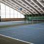 Wie lange stehen die Tennishallen noch leer?