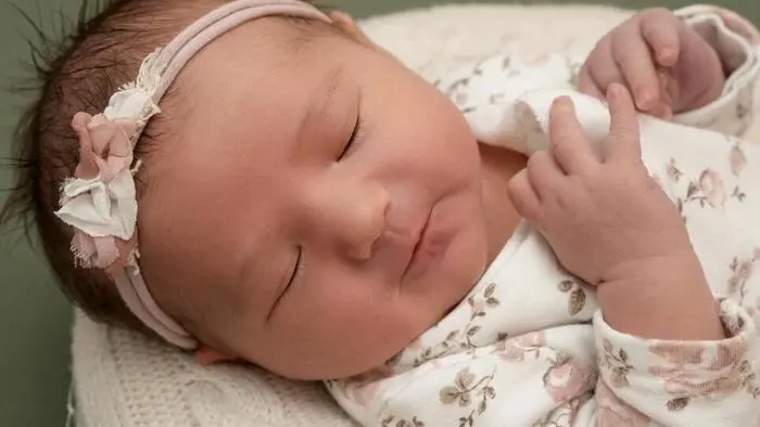 Samuel ist nun ein großer Bruder | Seit 12. September ist das Glück von Heike und Christian Zingl um 51 Zentimeter gewachsen: Ronja ist da! Die größte Freude über die neue Aufgabe als großer Bruder hat Samuel.