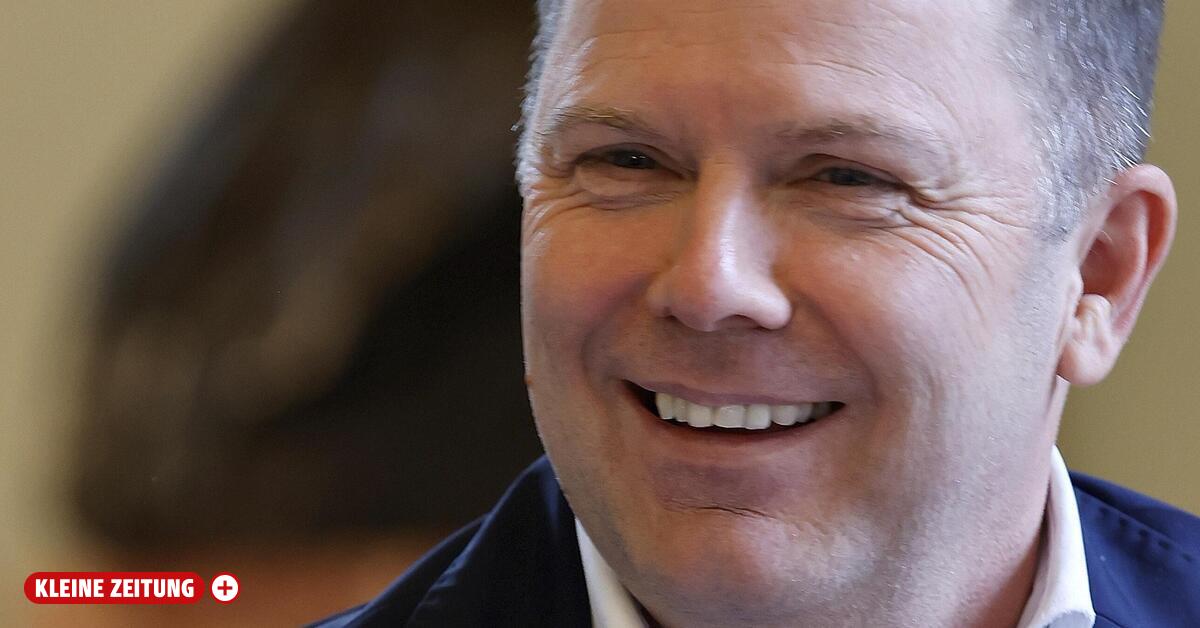 Regierung in Paris : Bühnen-Chef Rinner wird neuer französischer ...