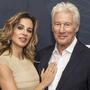 Alejandra Silva und Richard Gere bei der Premiere von „The Agency“ im Museum of Modern Art in New York