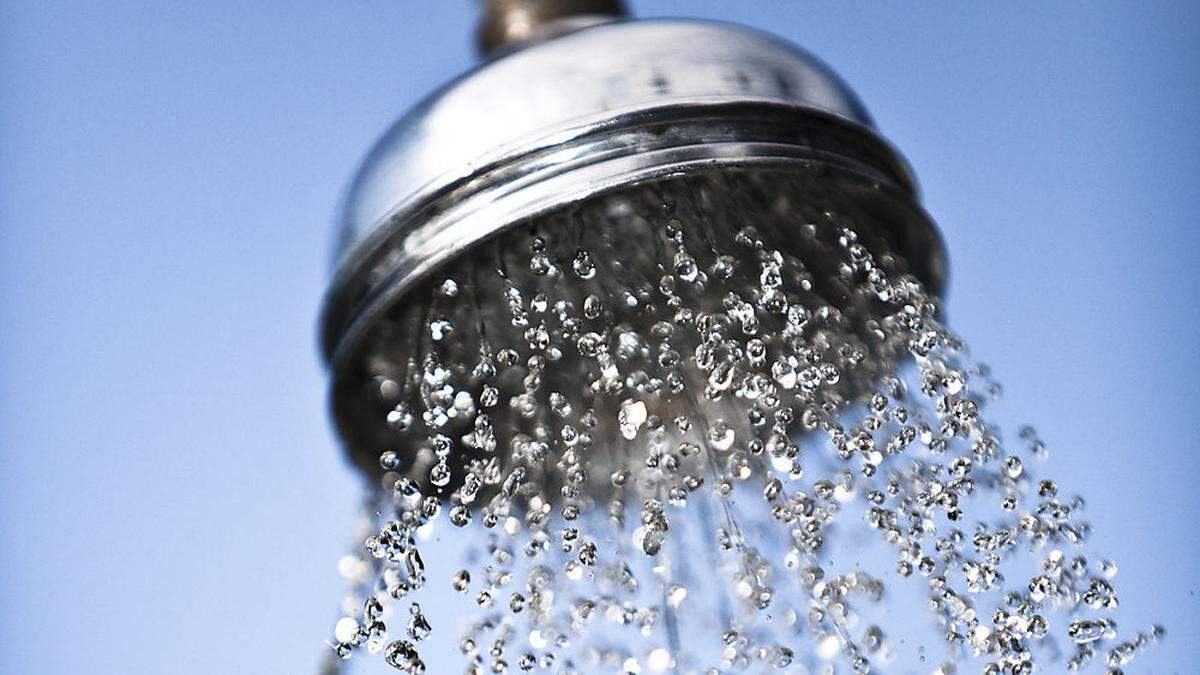 In einem neuen Wohnhaus in Villach richteten unbekannte Täter einen hohen Wasserschaden an (Symbolfoto)