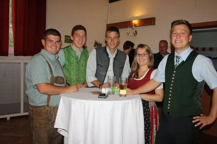 Die Obleute des bereits im Juni neu gewählten Bezirksvorstandes sind Johannes Fasching von der Ortsgruppe Geistthal und Julia Schröttner von der Ortsgruppe Voitsberg. Unterstützt werden sie von einem 16-köpfigen Team.
