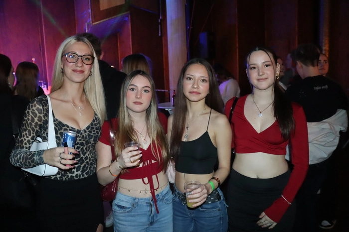 Klicken Sie sich durch die Bilder der Völkermarkter X-Mas-Party.