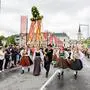 Der Trachtenfestzug ist der Abschluss der Brauchtumswoche