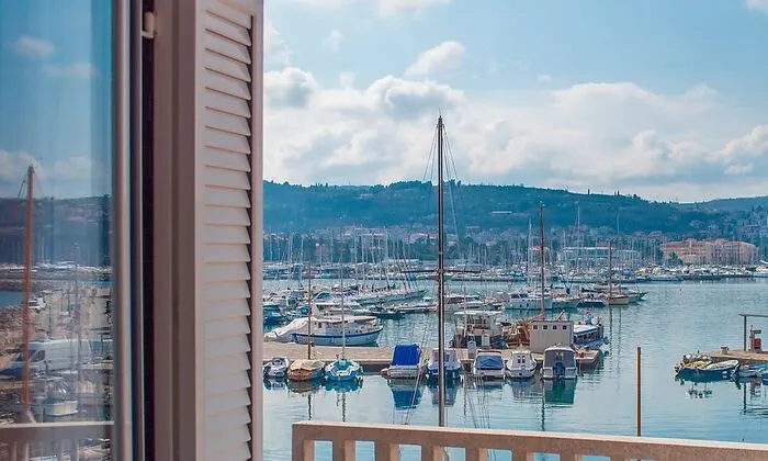 Zimmer mit Meerblick im Hotel Marina in Izola