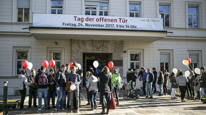 Am Freitag fand der Tag der offenen Tür in der Landesregierung statt.