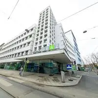 Die Holding-Zentrale am Andreas-Hofer-Platz