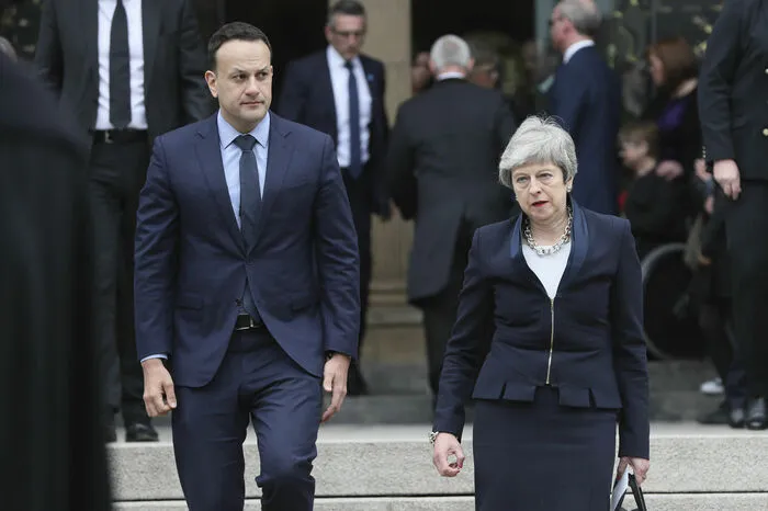 Bei der Trauerfeier waren auch zahlreiche prominente Politiker wie die britische Premierministerin Theresa May.