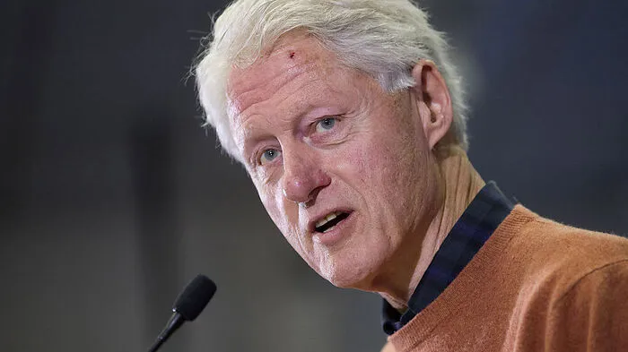 Bill Clinton ist jetzt unter die Buchautoren gegangen