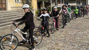 35 Schüler der VS Bärnbach stellten sich der Radfahrprüfung