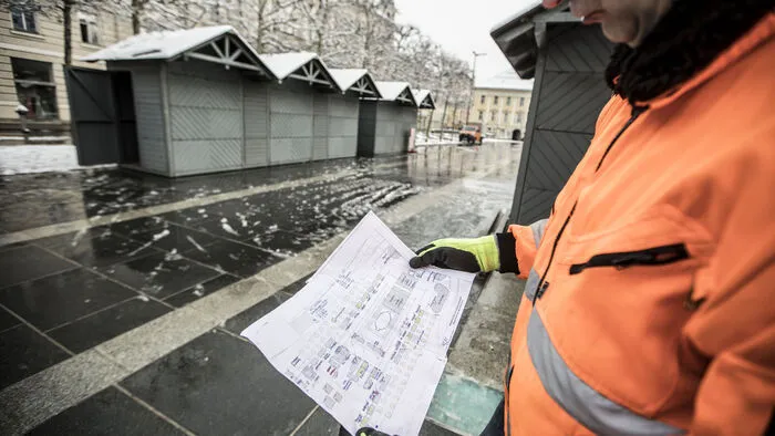 Jeder Marktstand muss richtig positioniert werden.