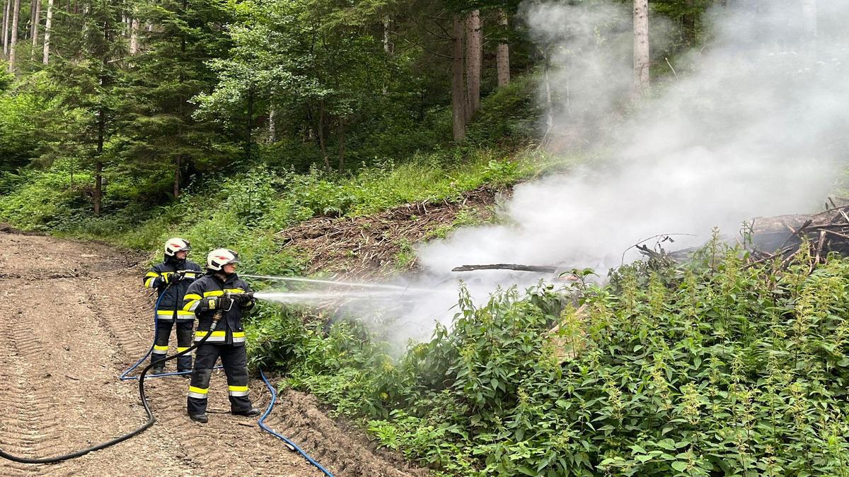 Die FF Flatschach musste am Freitag zu einem Brand im Flatschacher Graben ausrücken