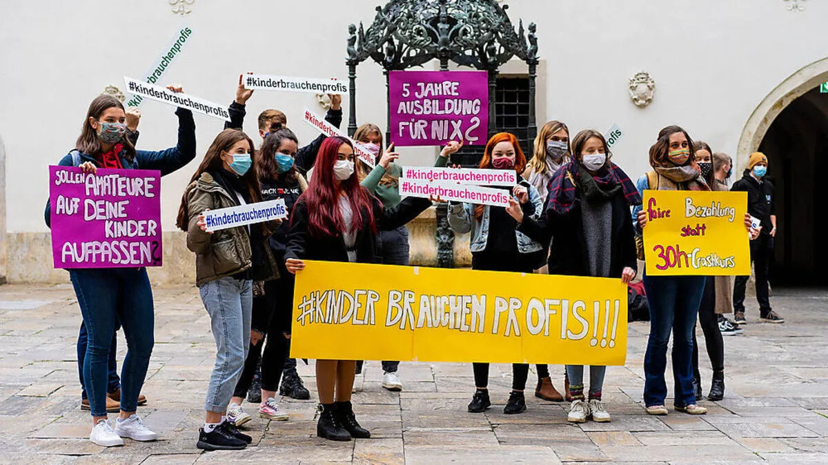 Protest vor der Landtagssitzung