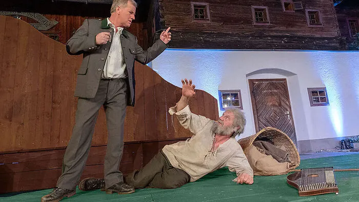 Am Mittwoch ist die Premiere des Stücks "s'Nullerl" im Huabn-Theater