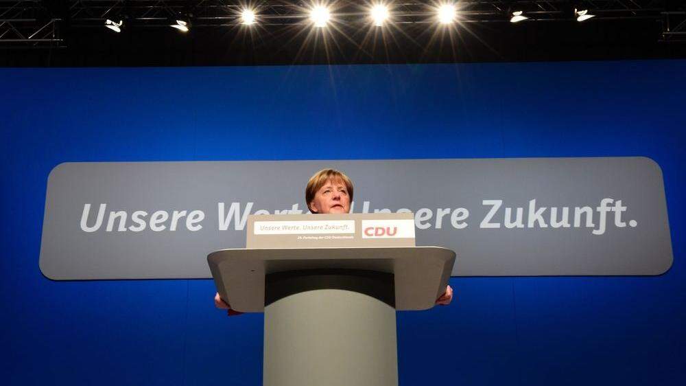 Merkel will sich am heutigen Dienstag am CDU-Parteitag zum neunten Mal zur CDU-Vorsitzenden wählen lassen