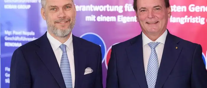 Gehen Makler-Partnerschaft ein: Pavel Nepala (Geschäftsführer der Renomia Group)  und Klaus Koban (CEO und geschäftsführender Gesellschafter von Koban, von links)