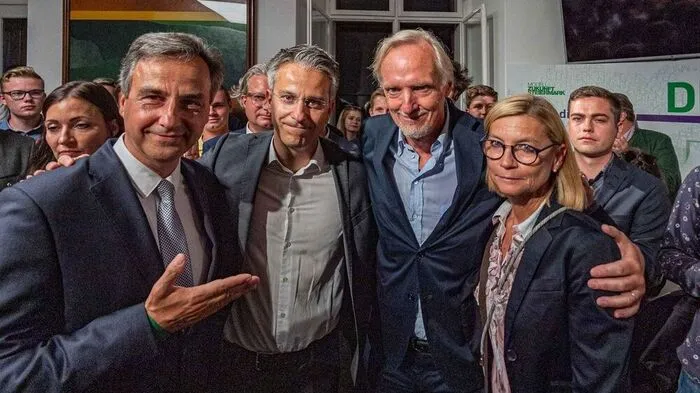 Siegfried Nagl übergibt die Partei an Kurt Hohensinner. Sein Team mit Günter Riegler und Daniela Gmeinbauer stand ihm gestern bei