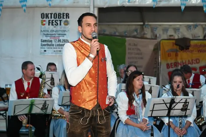 Für Obmann Dieter Egger ist vor allem der Zusammenhalt innerhalb des Musikvereins ein wichtiger Bestandteil des Erfolgs: „Wir sind ein tolles Team. Jeder weiß über den Ablauf und die Vorbereitungen Bescheid. Das zeigt unseren guten Zusammenhalt unter den Mitgliedern. Alle unterstützen bei den Vorbereitungen und beim Fest und tragen dazu bei, dass sich die Gäste wohlfühlen.“