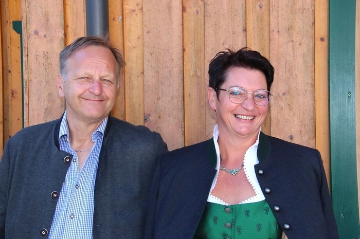 Begonnen wurde der Sonntag mit einem Festgottesdienst, den Pfarrer Martin Trummler zelebrierte, umrahmt von der Marktmusikapelle Feldkirchen bei Graz.
