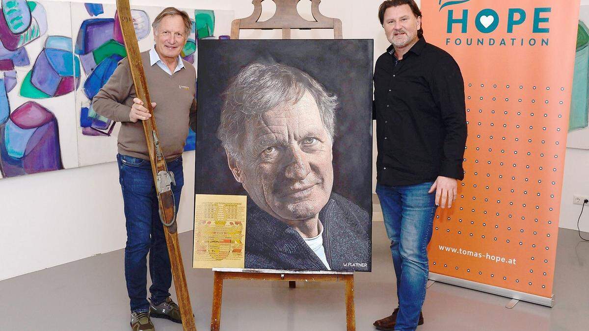 Der echte Franz Klammer mit seinem Porträt und Thomas Seitlinger